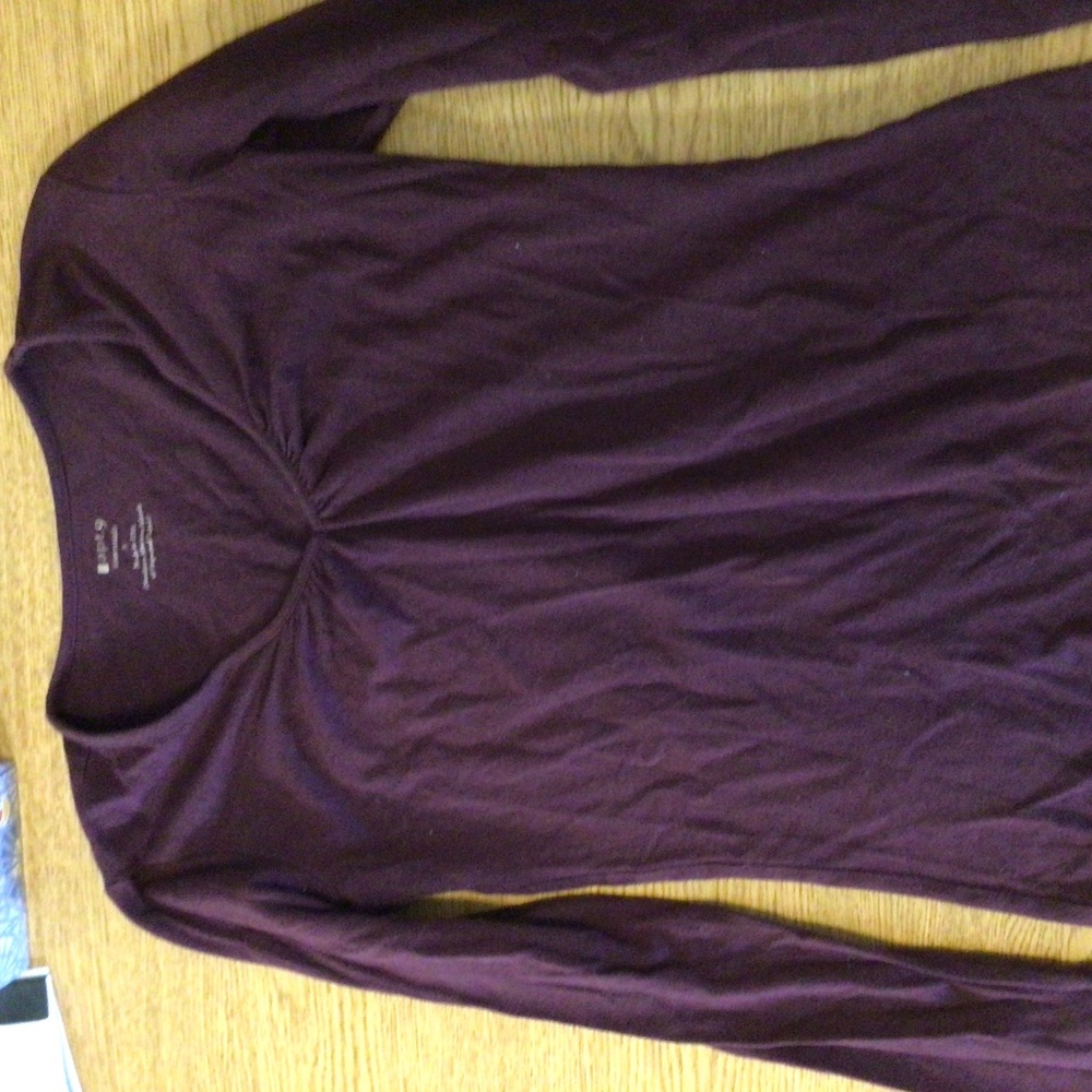 Apartment 9 Essentials Tee